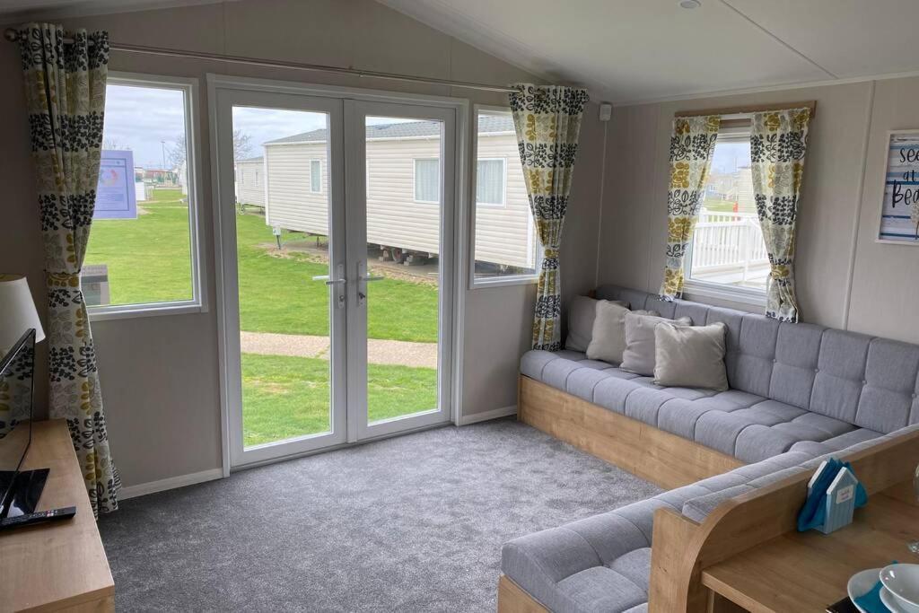 Three Bedroom Caravan Camber Exterior photo