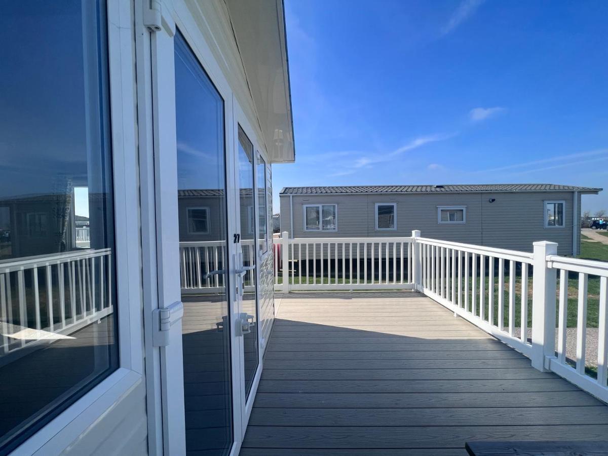 Three Bedroom Caravan Camber Exterior photo